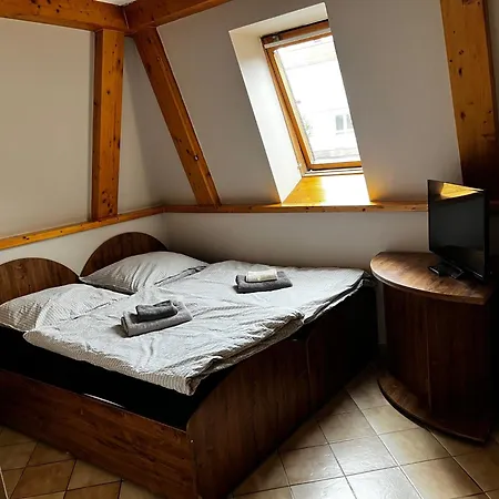 Alberto Casa de hóspedes Prievidza